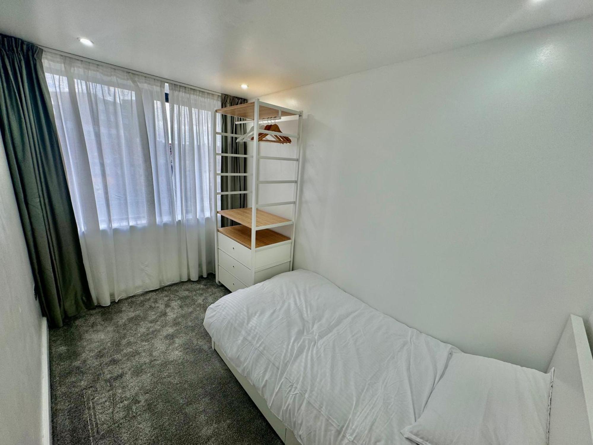 Luxury 2 Bed Entire Apartment-Near Tube & Shopping Centre Harrow Exteriér fotografie